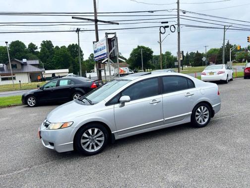 Alabaster Silver Metallic 2011 Honda Civic EX