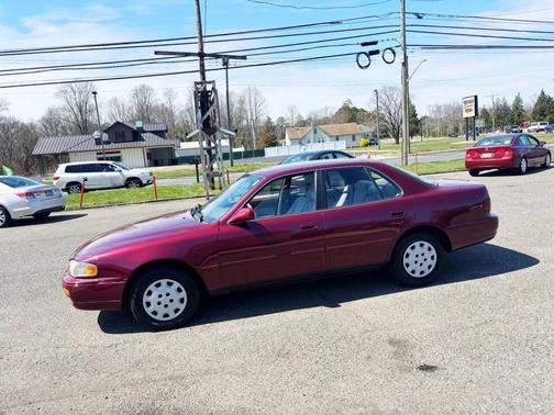 1996 Toyota Camry LE