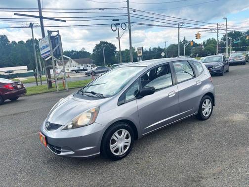 Silver 2009 Honda Fit Base