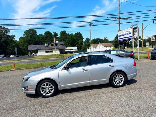 Silver 2012 Ford Fusion SEL