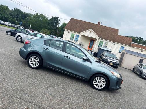 Blue 2013 Mazda Mazda3 s Grand Touring