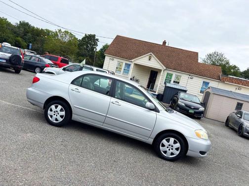 2006 Toyota Corolla LE