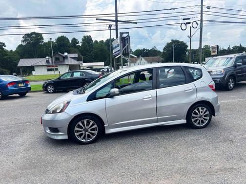 Silver 2013 Honda Fit Sport