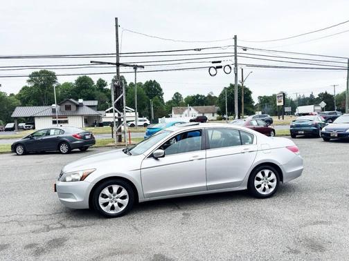 Silver 2008 Honda Accord EX