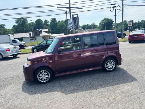 Burgundy 2005 Scion xB Base