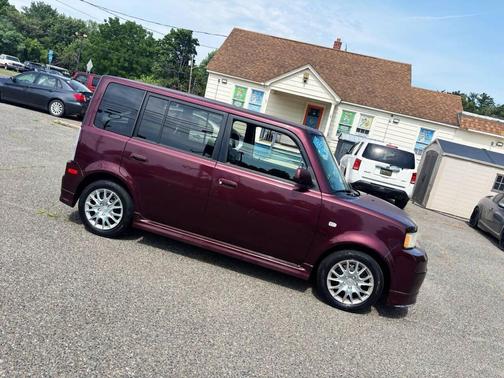 Burgundy 2005 Scion xB Base
