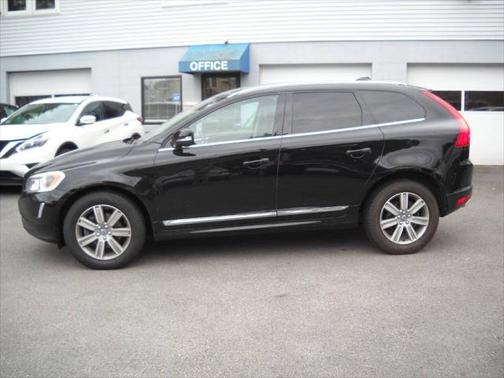 2016 Volvo XC60 T6 Drive-E