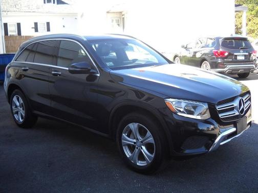 2017 Mercedes-Benz GLC 300 4MATIC