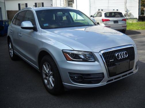 2012 Audi Q5 2.0T Premium Plus