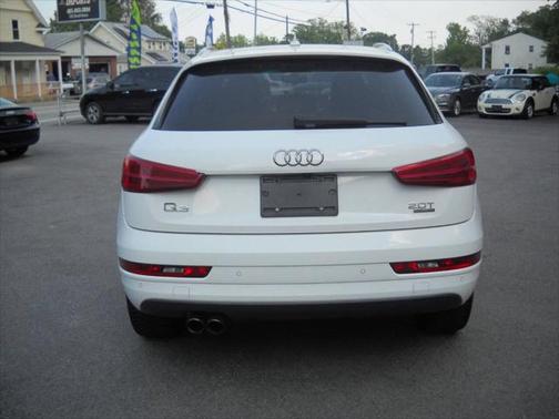 2017 Audi Q3 2.0T Premium
