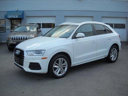 2017 Audi Q3 2.0T Premium