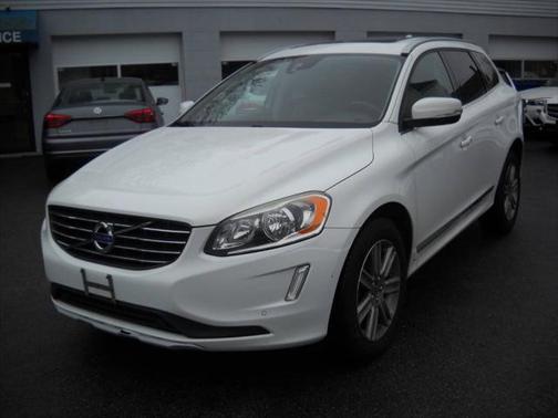 2016 Volvo XC60 T6 Drive-E