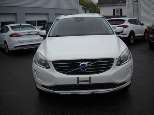 2016 Volvo XC60 T6 Drive-E