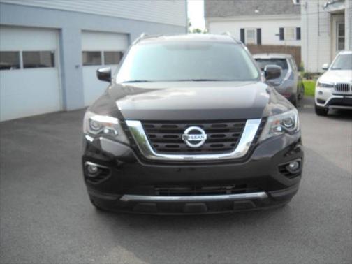 2019 Nissan Pathfinder SV
