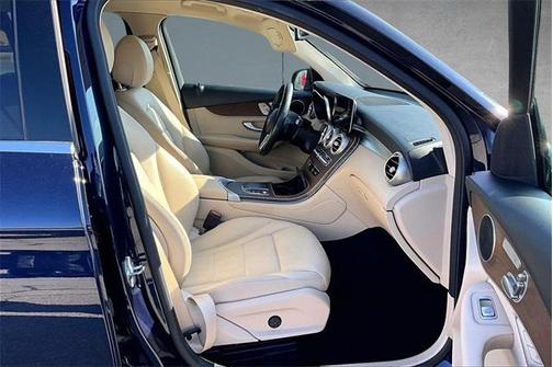 2021 Mercedes-Benz GLC 300 Base 4MATIC