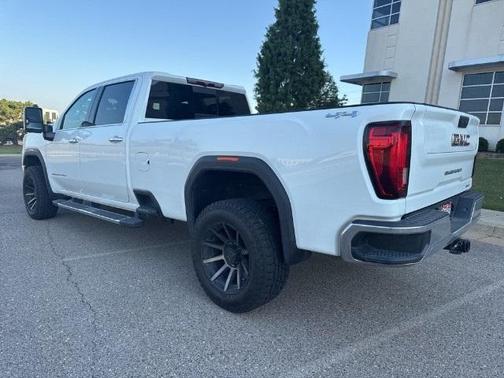 2023 GMC Sierra 3500 SLT