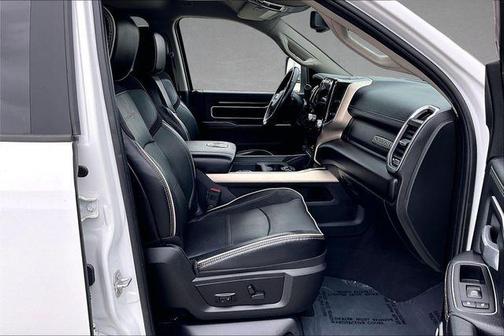 Bright White Clearcoat 2023 RAM 2500 Laramie