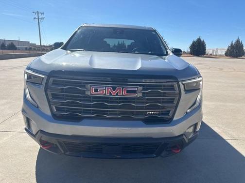 2024 GMC Acadia AT4