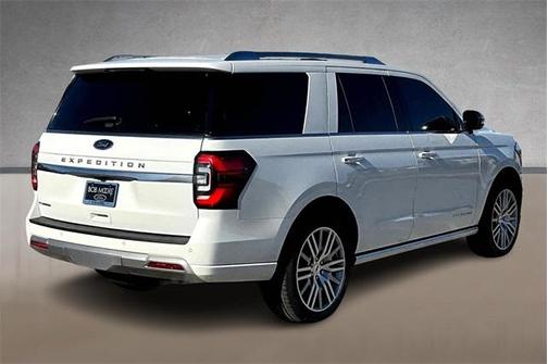 2023 Ford Expedition Platinum