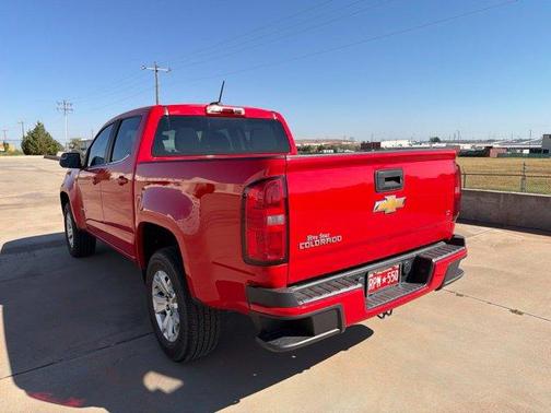 Red 2019 Chevrolet Colorado LT