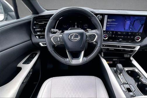Eminent White Pearl 2025 Lexus RX 350 Premium Plus