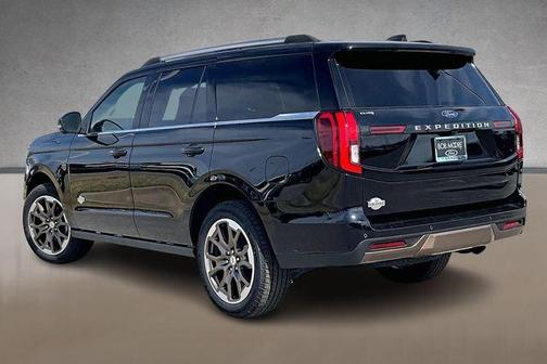 Agate Black Metallic 2026 Ford Expedition King Ranch