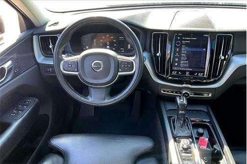 2019 Volvo XC60 T5 Momentum