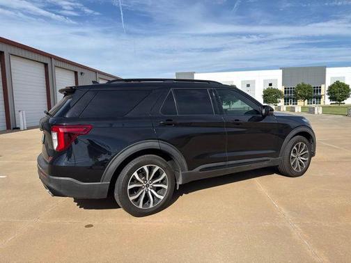 Agate Black Metallic 2020 Ford Explorer ST
