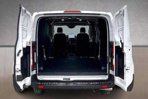 Oxford White 2026 Ford Transit-250 Base