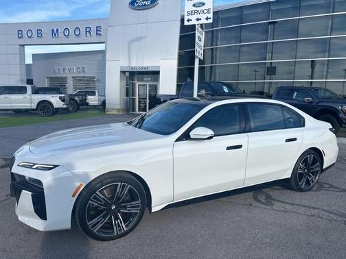 2023 BMW 760 760i xDrive
