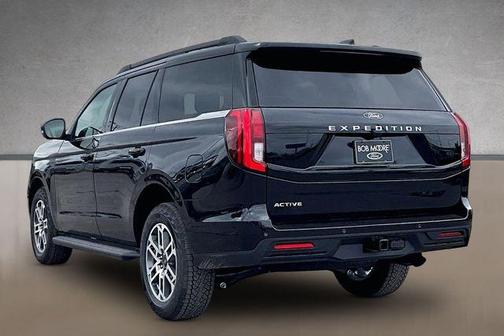 Agate Black Metallic 2026 Ford Expedition Active