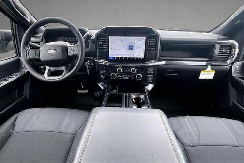 Avalanche 2026 Ford F-150 STX