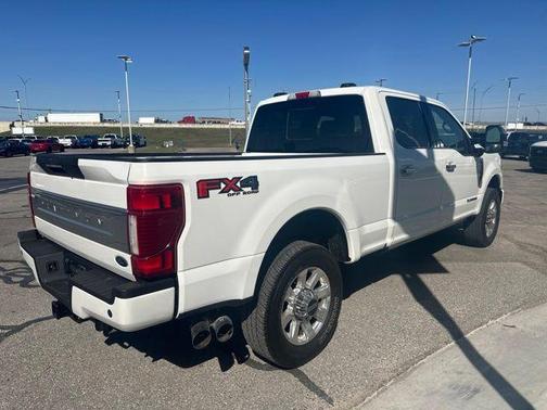 Star White 2022 Ford F-350 Platinum