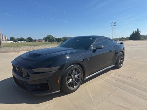 2024 Ford Mustang DARK HORSE