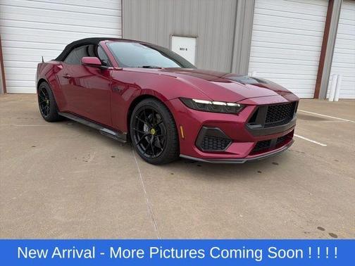 Molten 2025 Ford Mustang GT Premium