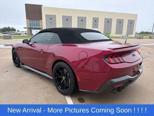 Molten 2025 Ford Mustang GT Premium