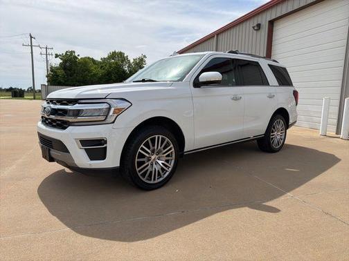Oxford White 2024 Ford Expedition Limited