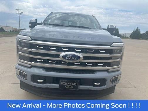 Glacier Gray Metallic 2024 Ford F-250 Platinum