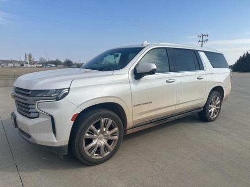 2021 Chevrolet Suburban High Country