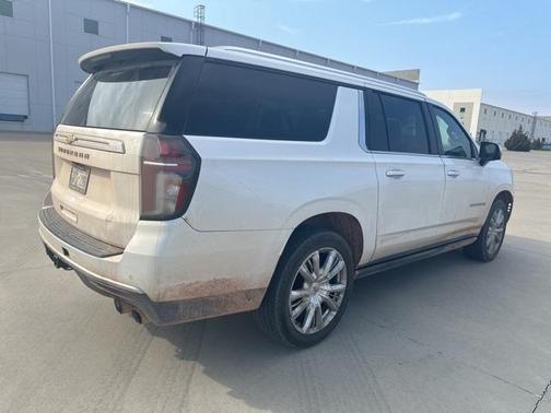 2021 Chevrolet Suburban High Country