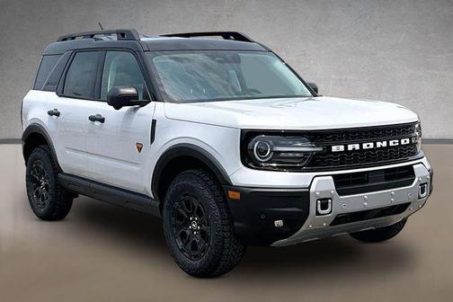 Space White Metallic 2026 Ford Bronco Sport Badlands