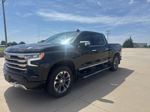 Black 2023 Chevrolet Silverado 1500 High Country