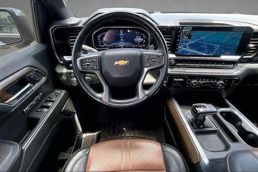 Black 2023 Chevrolet Silverado 1500 High Country