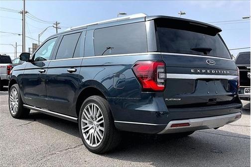 2022 Ford Expedition Max Platinum