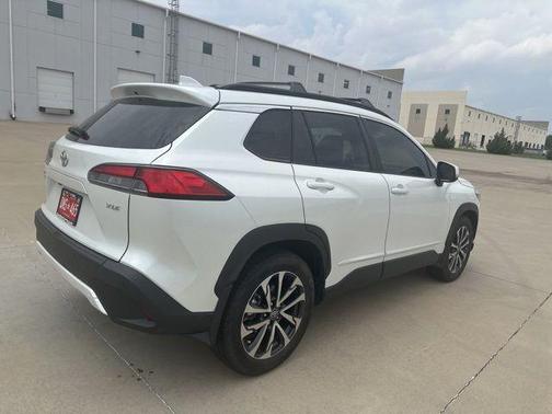White 2024 Toyota Corolla Cross XLE