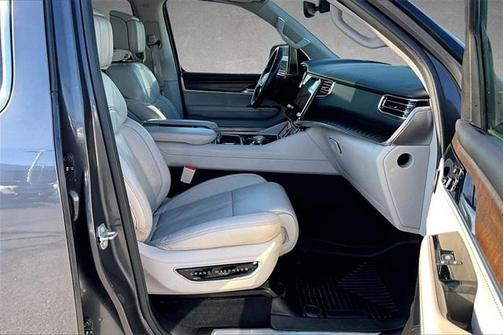 2022 Jeep Grand Wagoneer Series I