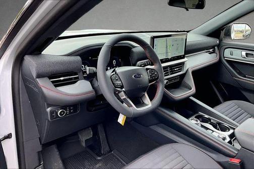 Star White 2026 Ford Explorer ST-Line