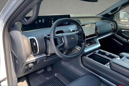 Glacier Gray Metallic 2026 Ford Expedition Tremor