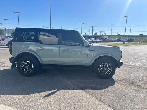 Cactus Green / Gray 2023 Ford Bronco Outer Banks