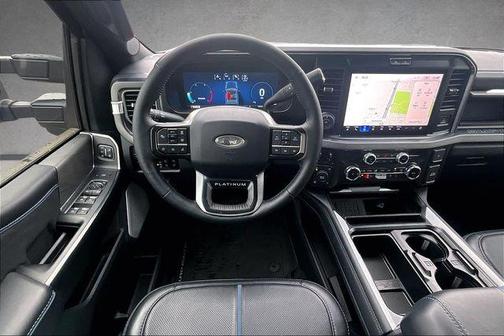 2025 Ford F-250 Platinum